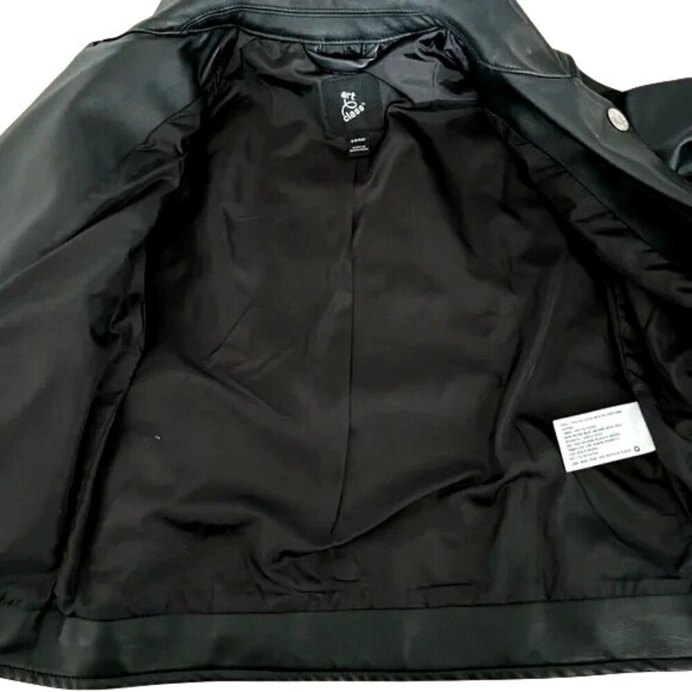 Girls Black Faux Leather Moto Jacket With Quilted Shoulder Details & Zip Pockets - Picture 9 of 9